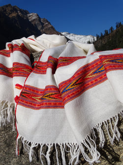 Handloom wool scarf, shawl &amp; meditation shawl