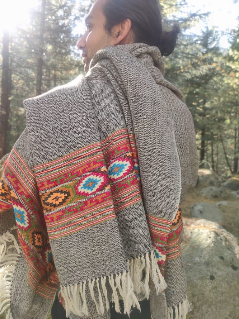 まとめCTHY HIGH-END YAK WOOL FRINGE STOLE まとめCITY HIGH-END YAK WOOL FRINGE STOLE CTHY High-End Yak